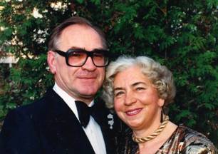 Baniutė Mašiotaitė su vyru Romu Kronu