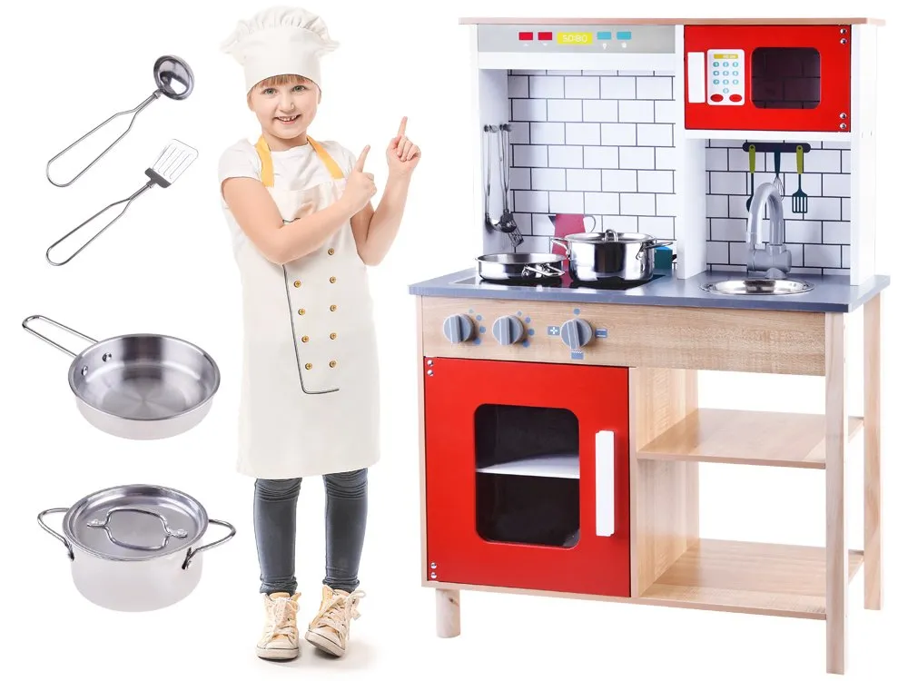 Medinės virtuvėlės – lavina vaiko savimonę