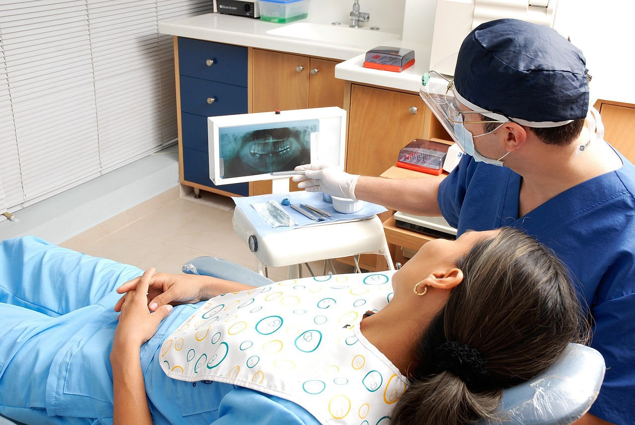 Dantų implantacija: baimės priežastys ir kaip jas įveikti
